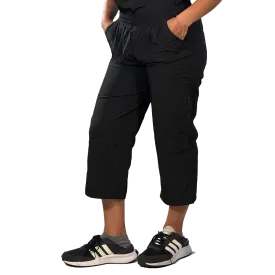 Black 3/4 Capri Pant by Jim Jump