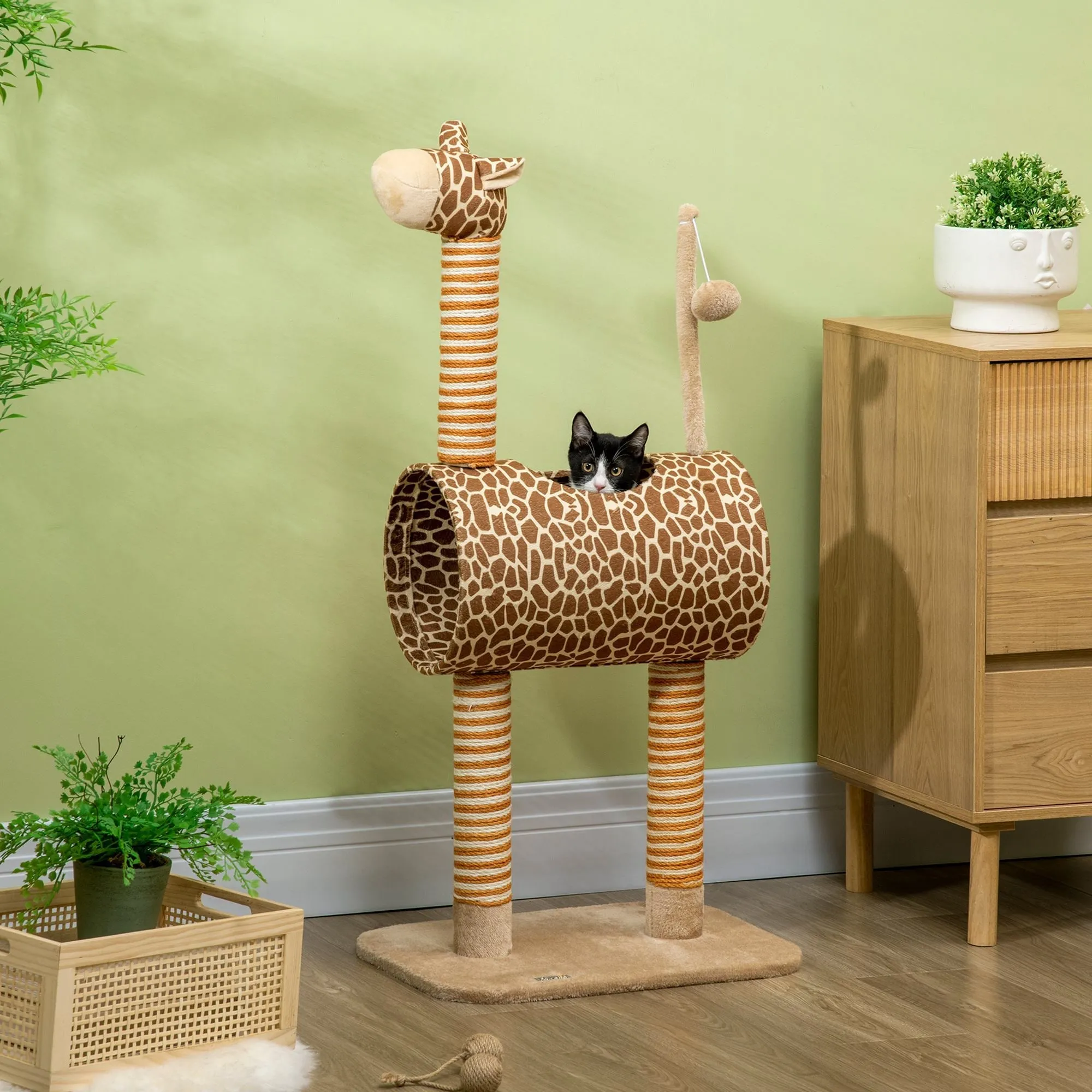 Cat Tree for Indoor Cats Cute Giraffe Kitten Play Tower with Scratching Posts Tunnel Ball Toy 48.5 x 34.5 x 101 cm