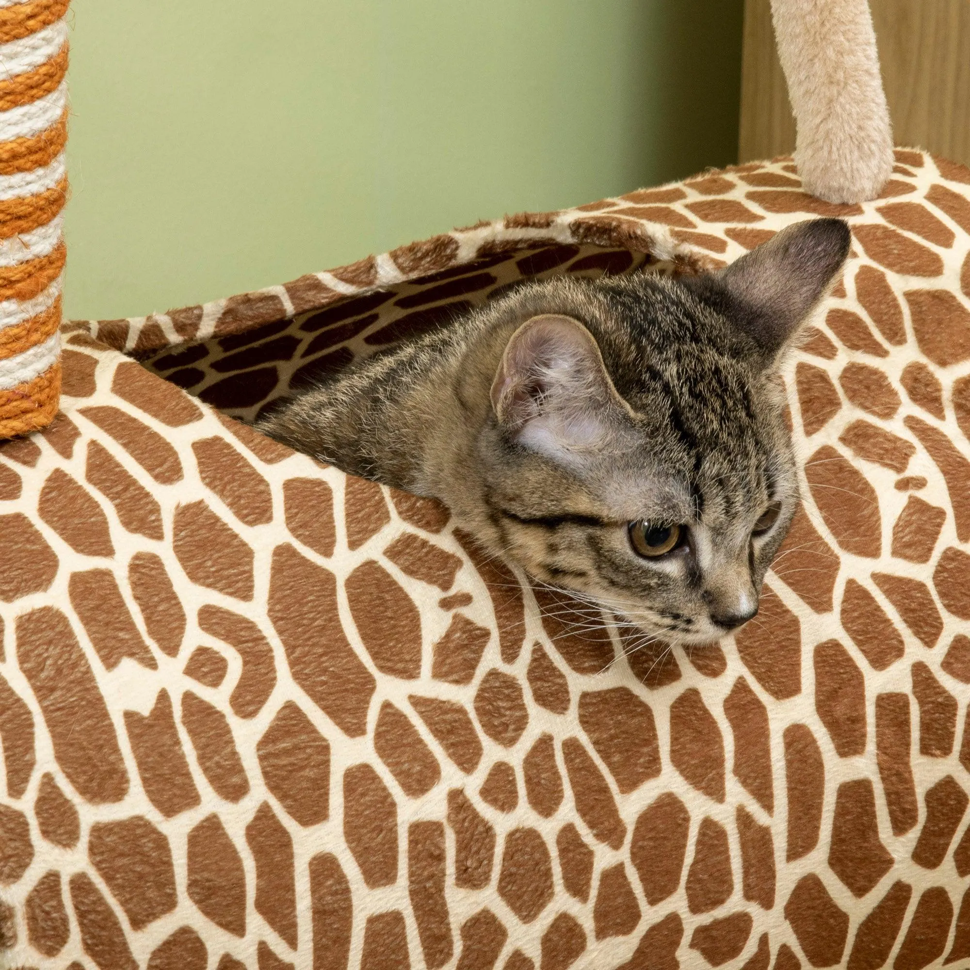 Cute Giraffe Cat Play Tower with Tunnel, 101cm - Beige